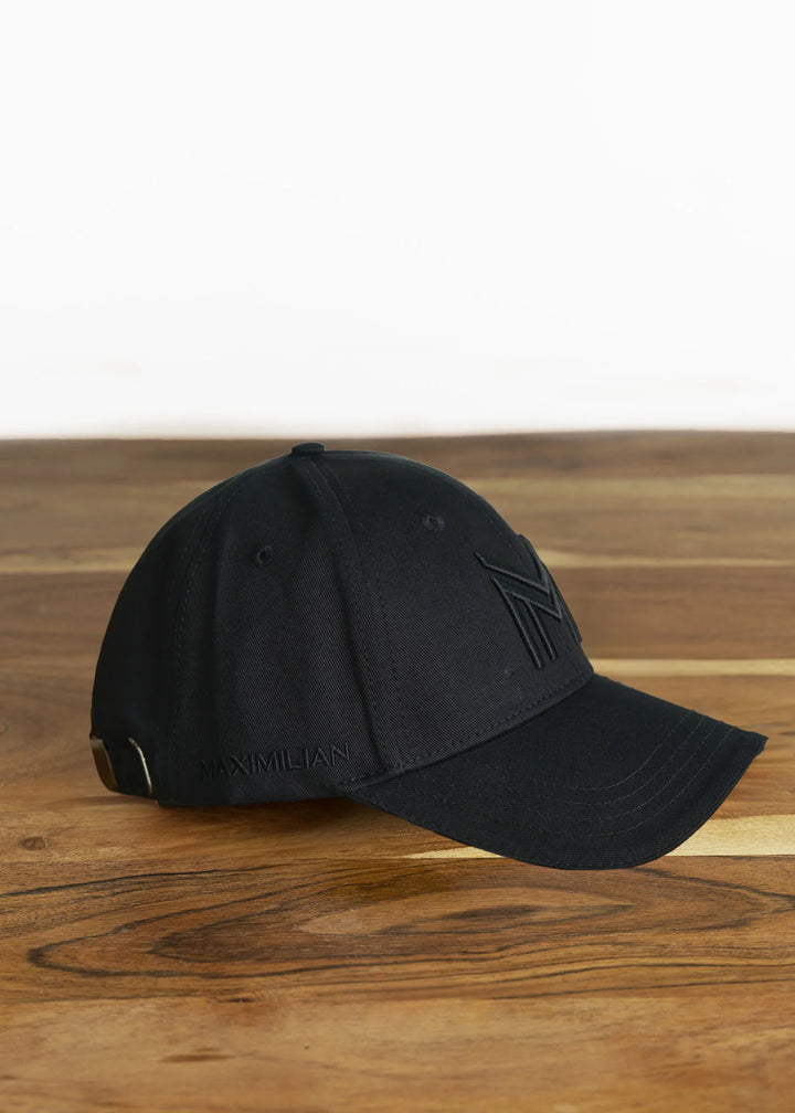 Maximilian Equestrian - Keps BLACK