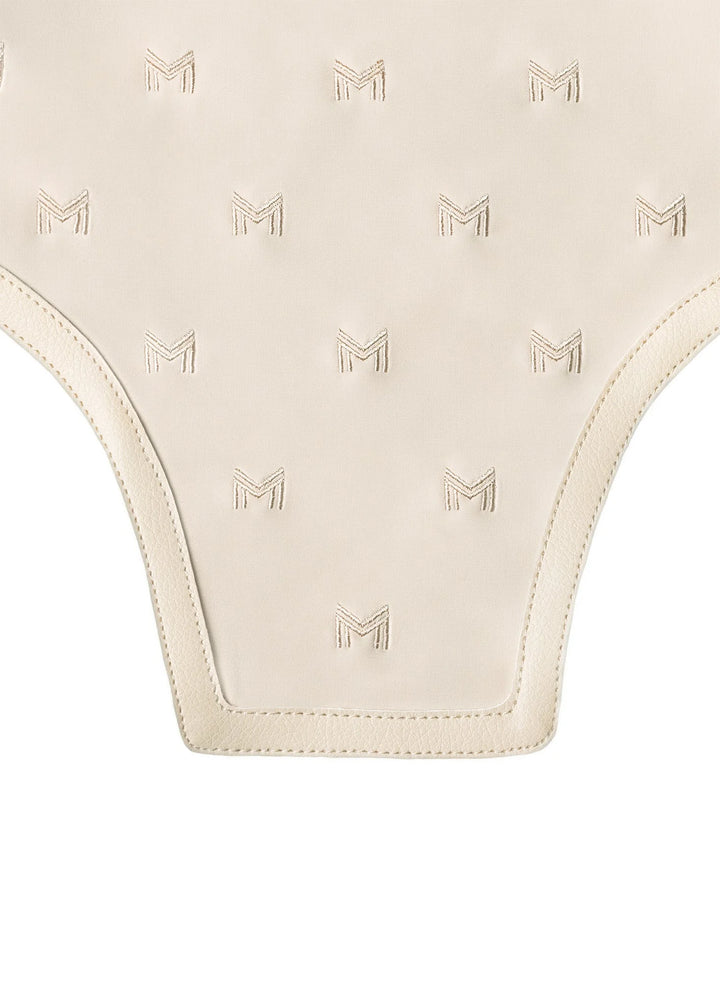 Maximilian Equestrian - Huva Sand